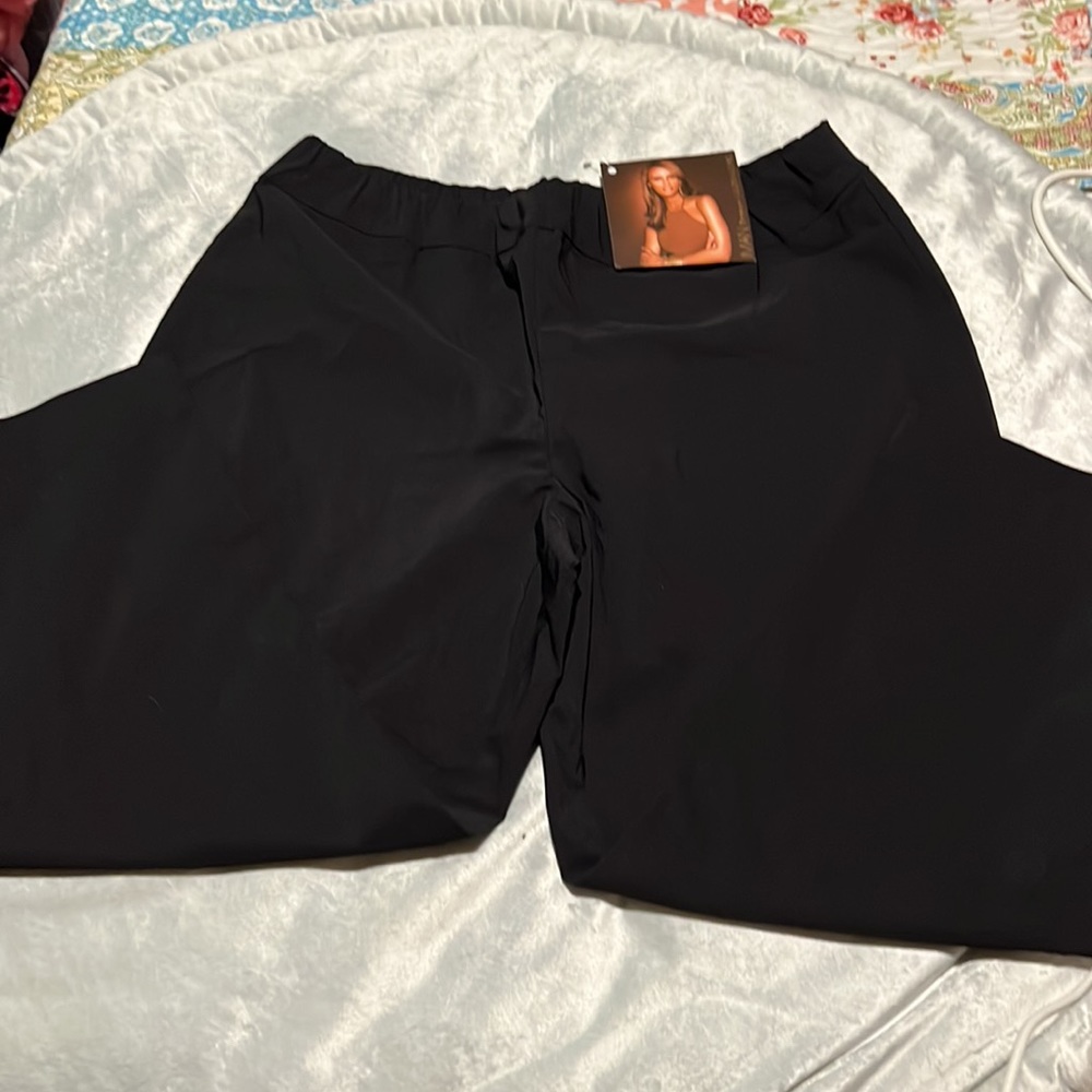 Iman capris - Picture 4 of 7